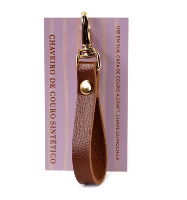 Chaveiro de couro sintético – Chocolate - Dourado